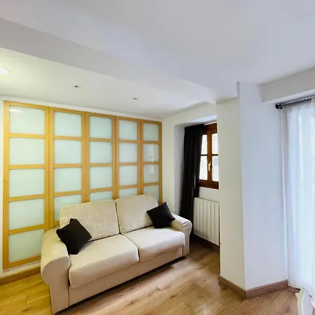 Apartahotel Canfranc 3*