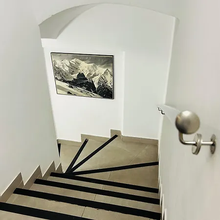 Apartahotel Canfranc 3*