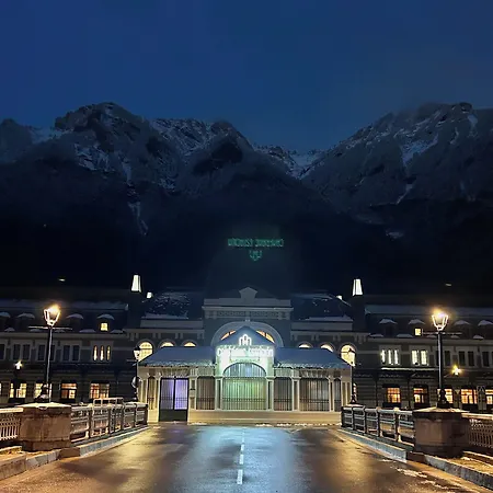 Apartahotel Canfranc Apartmanhotel