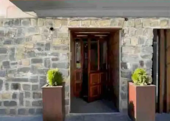 Apartahotel Canfranc Lägenhetshotell 3*