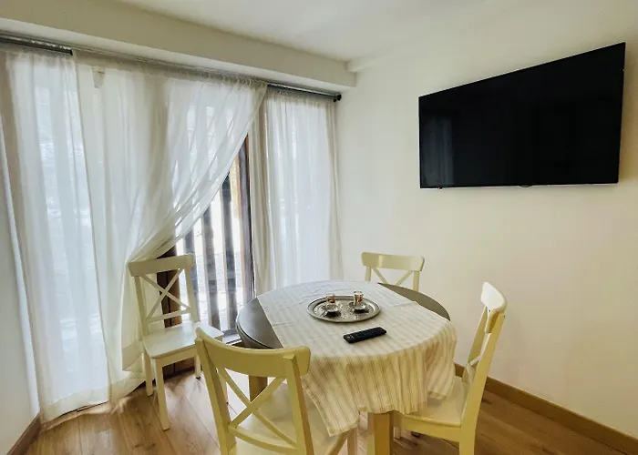 Apartahotel Canfranc Lägenhetshotell 3*